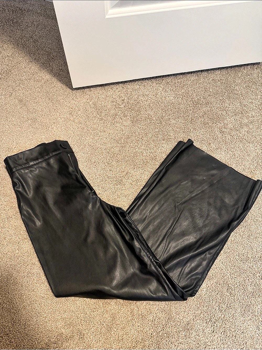 Promesa Faux Leather Pants in Black Size Small Like New